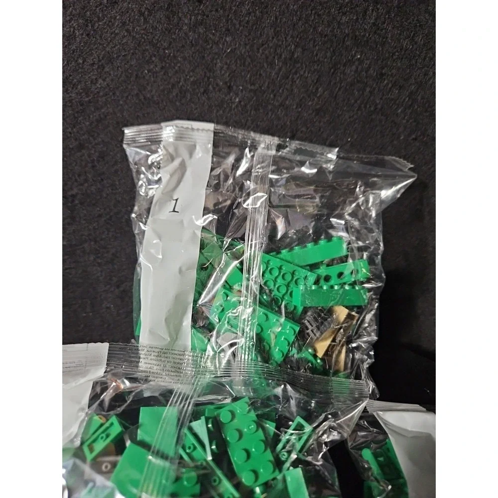 Platt‎ Electric 200 Pieces Truck Play Brick  Blocks Set